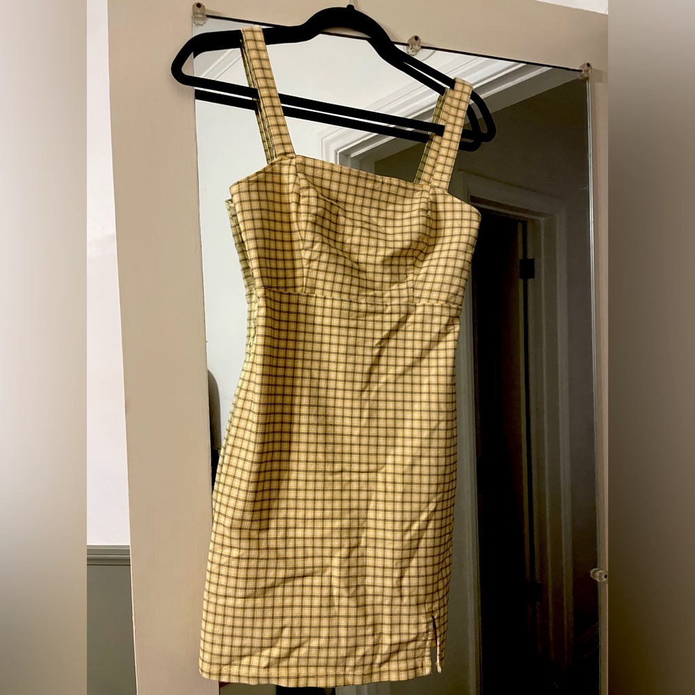 Hollister Yellow plaid dress size xs